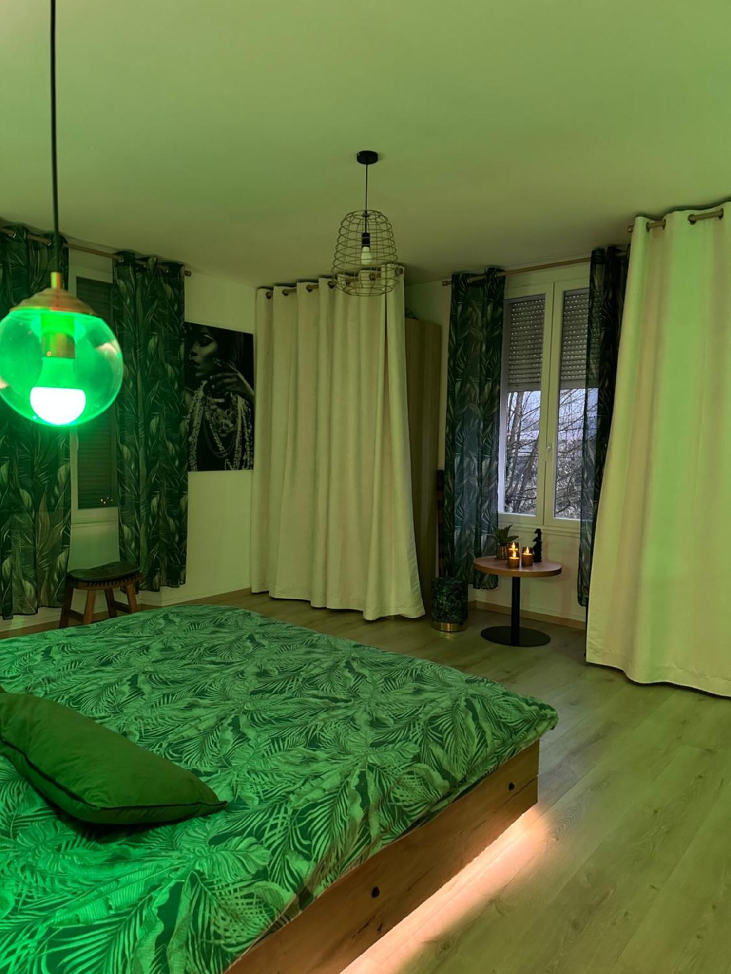 Loveroom En Bords De Meuse Floing المظهر الخارجي الصورة